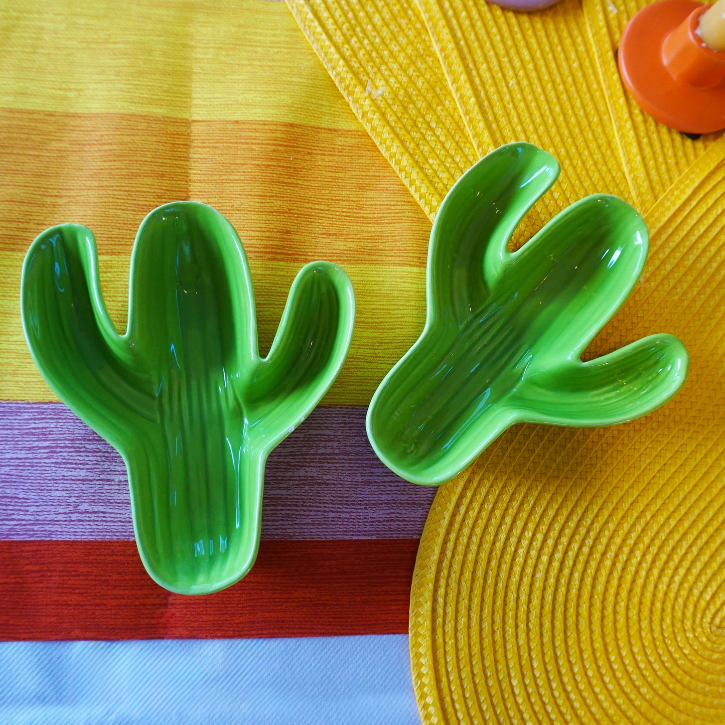 Set van 2 schoteltjes in cactusvorm - Preloved treasure!